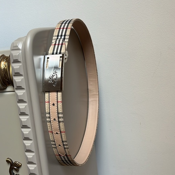 COPY - Vintage Burberry buckle belt - Picture 10 of 11